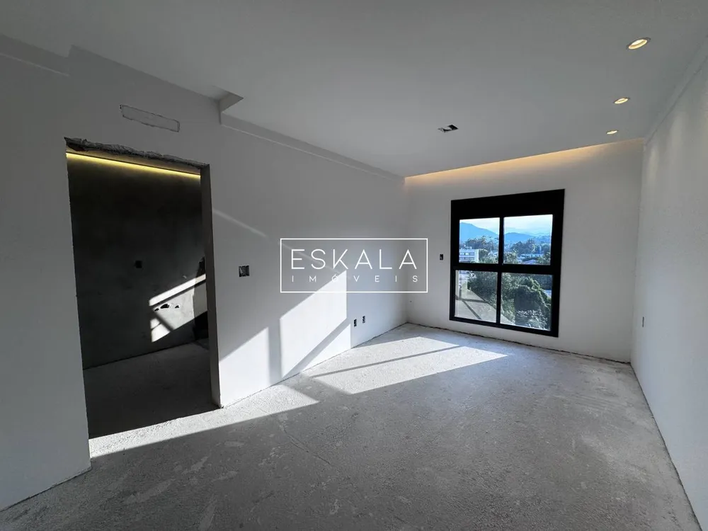 Apartamento, 4 quartos, 233 m² - Foto 2