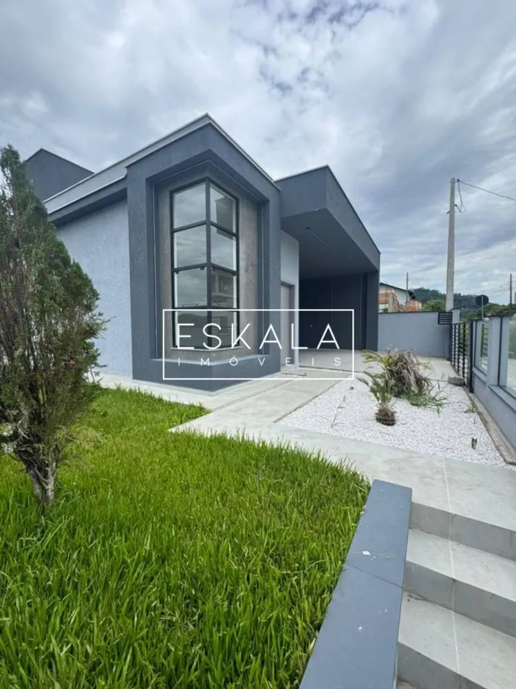 Casa, 3 quartos, 141 m² - Foto 1
