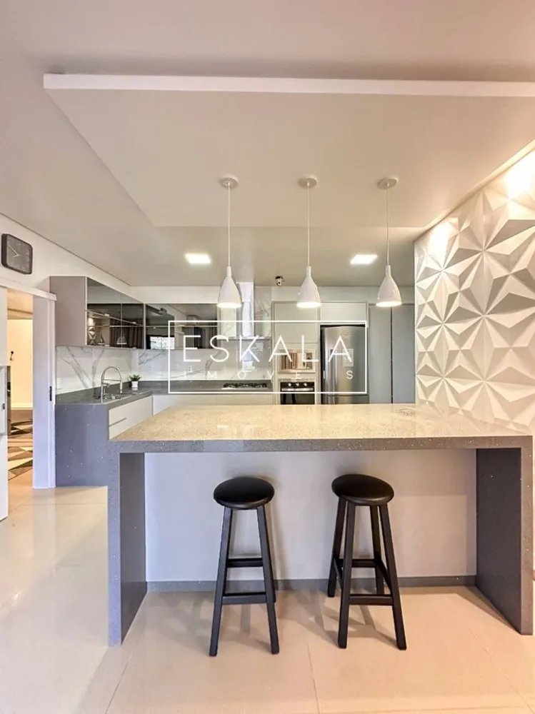 Casa, 5 quartos, 300 m² - Foto 8