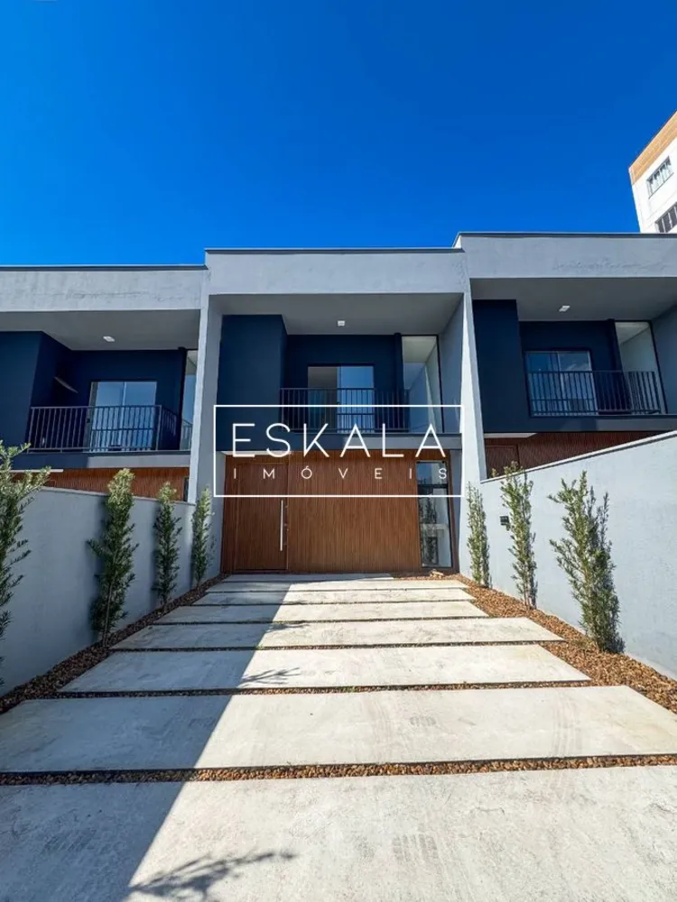 Casa, 3 quartos, 142 m² - Foto 1
