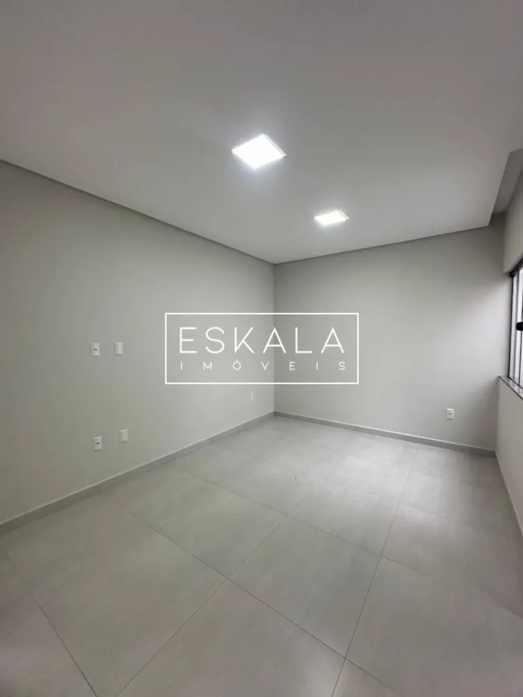 Casa, 3 quartos, 118 m² - Foto 2