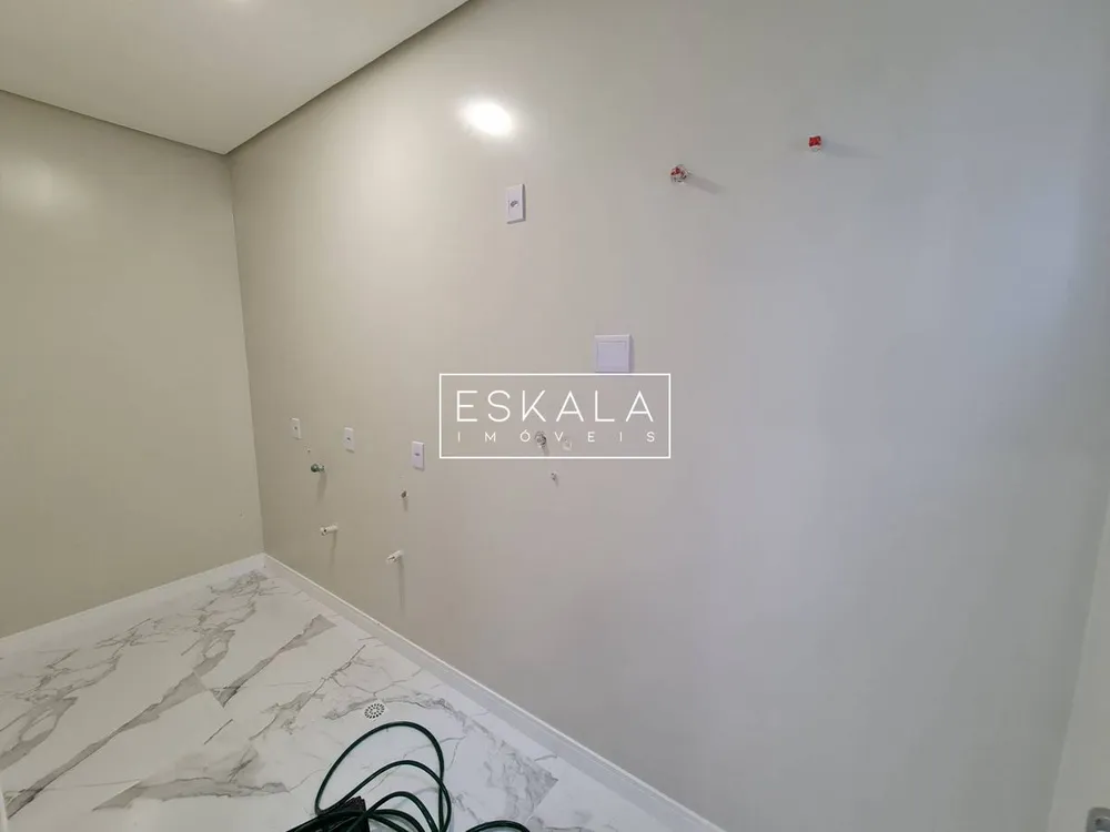Casa, 3 quartos, 210 m² - Foto 1