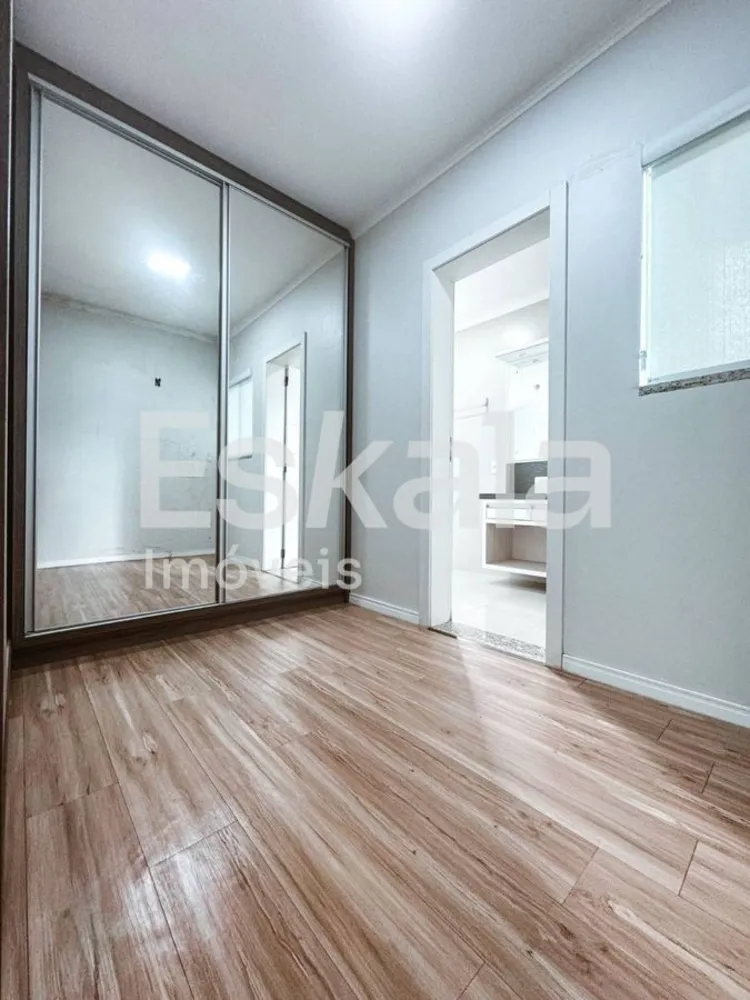 Casa, 4 quartos, 295 m² - Foto 8