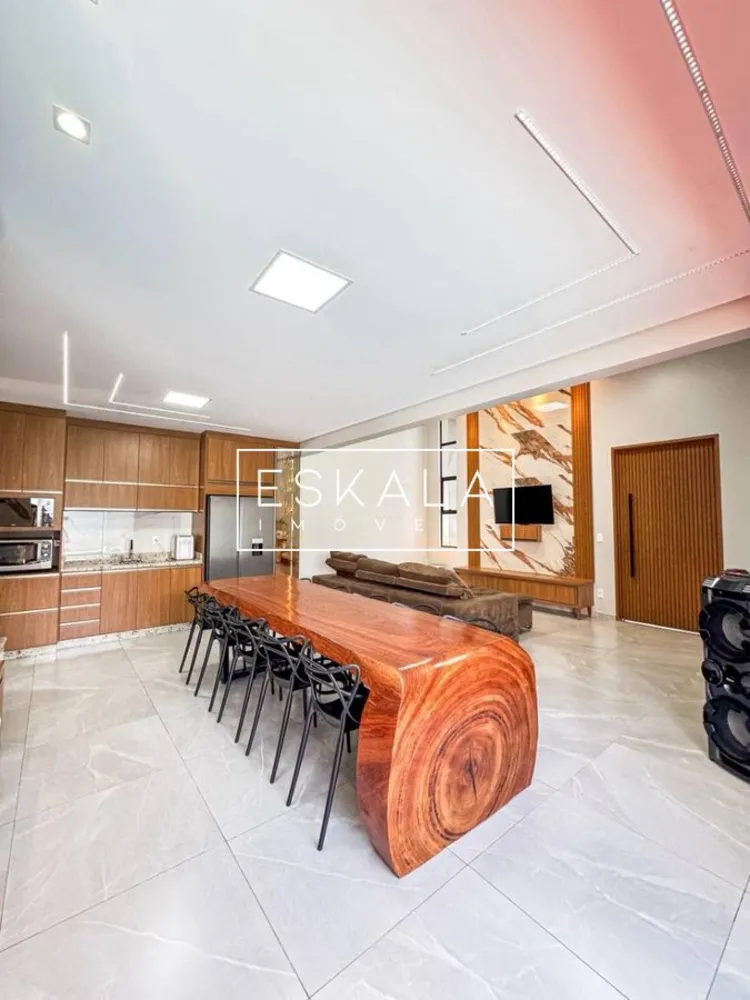 Casa, 3 quartos, 155 m² - Foto 2