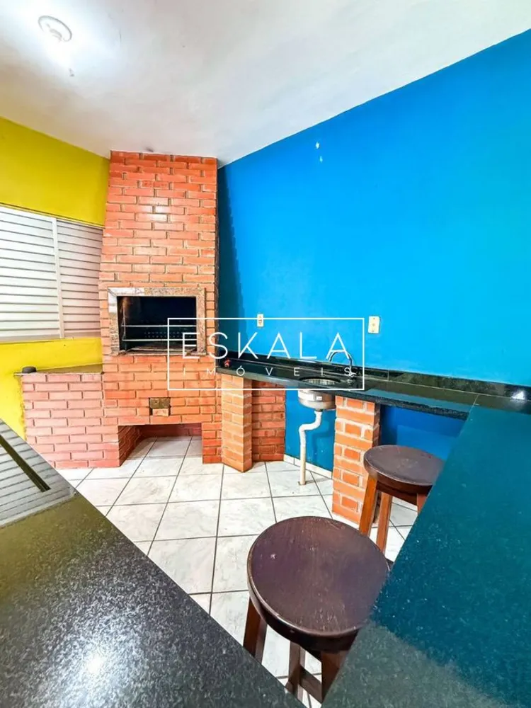 Casa, 4 quartos, 184 m² - Foto 1