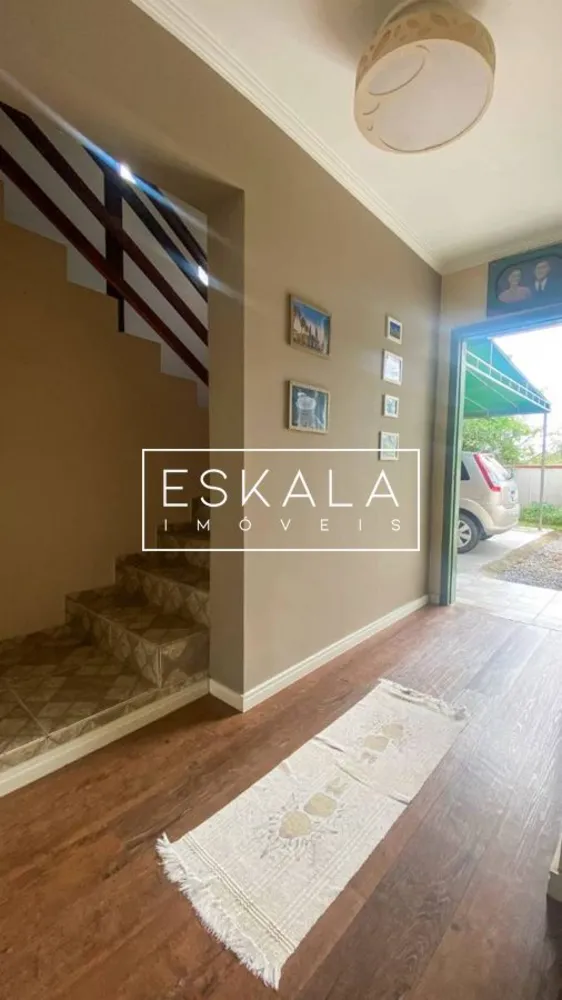 Casa, 3 quartos, 204 m² - Foto 2