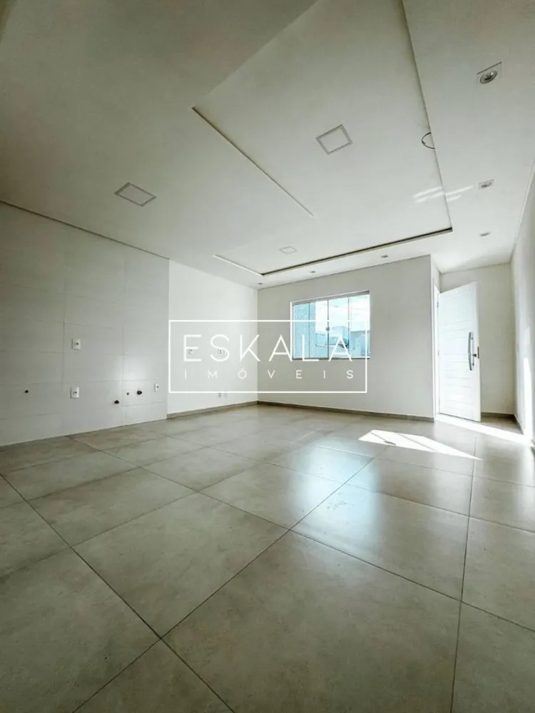 Casa, 2 quartos, 68 m² - Foto 1