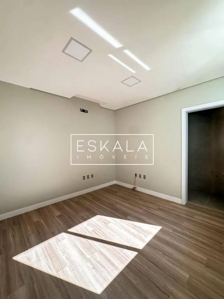 Casa, 4 quartos, 248 m² - Foto 2