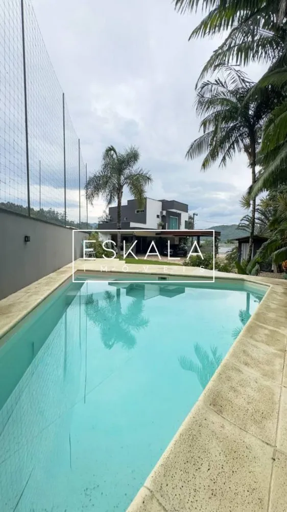 Casa, 3 quartos, 240 m² - Foto 4
