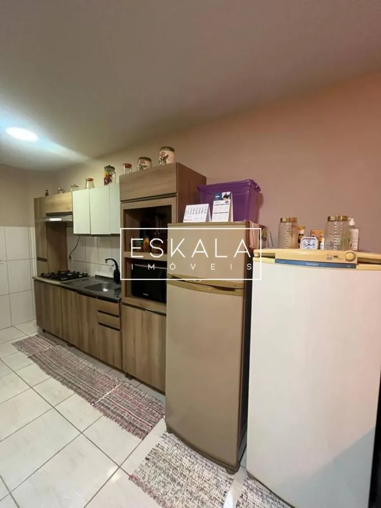 Casa, 2 quartos, 81 m² - Foto 2