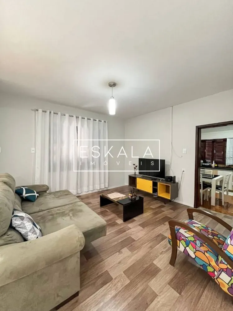 Casa, 5 quartos, 185 m² - Foto 2