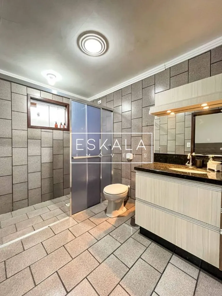 Casa, 5 quartos, 185 m² - Foto 4