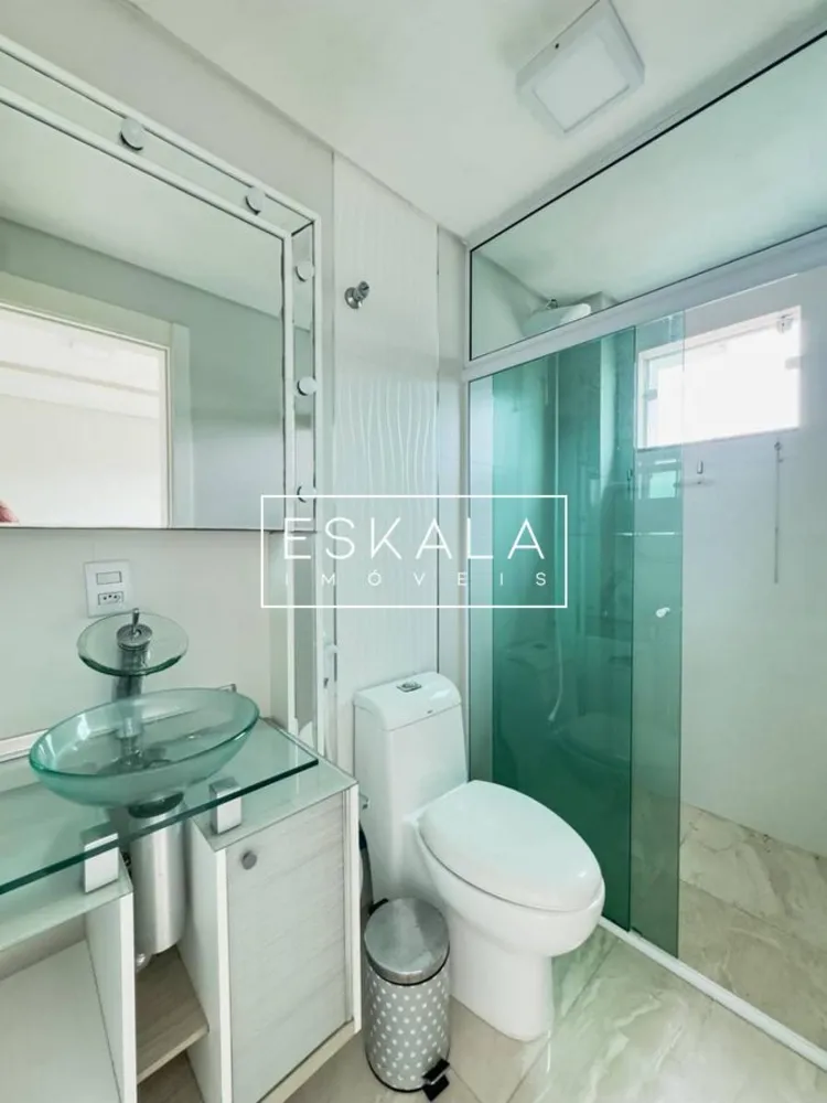 Apartamento, 3 quartos, 205 m² - Foto 1