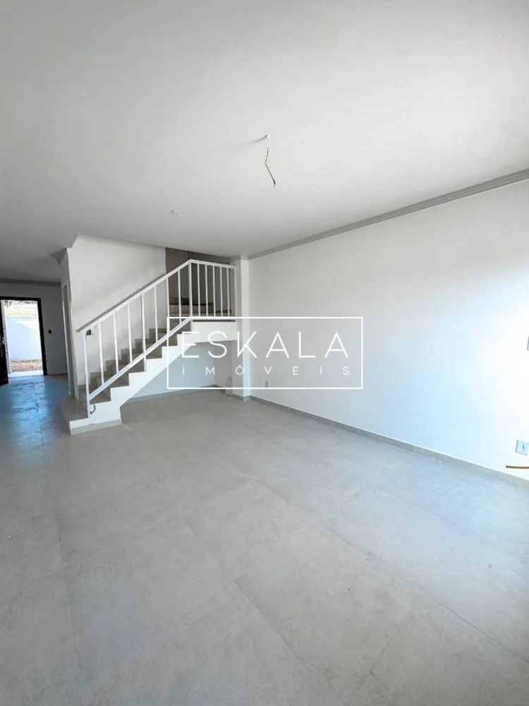 Casa, 2 quartos, 98 m² - Foto 2