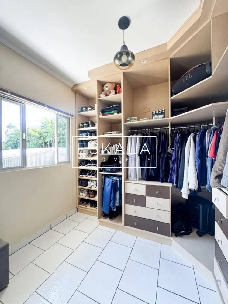 Casa, 3 quartos, 300 m² - Foto 2