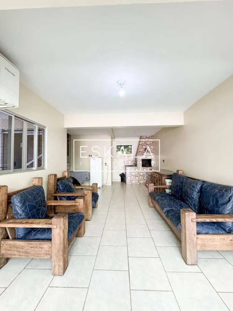 Casa, 3 quartos, 300 m² - Foto 1
