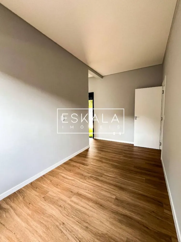 Casa, 3 quartos, 242 m² - Foto 3
