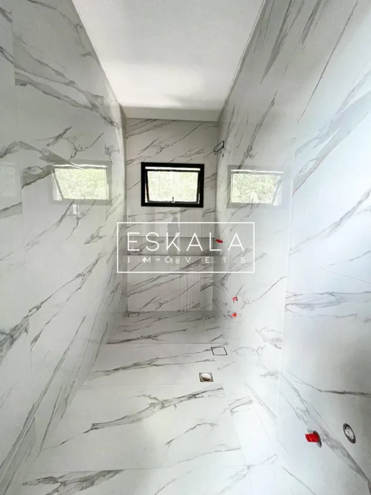 Casa, 3 quartos, 242 m² - Foto 4