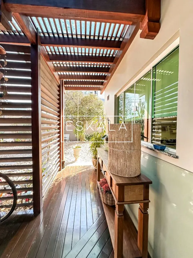 Casa, 3 quartos, 204 m² - Foto 4