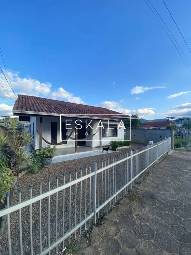 Casa, 3 quartos, 81 m² - Foto 1