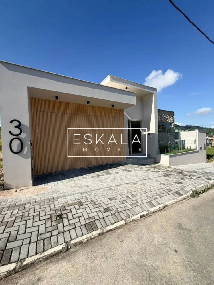 Casa, 3 quartos, 182 m² - Foto 1