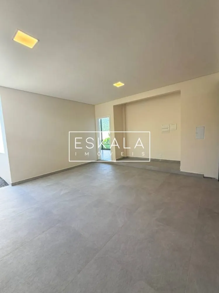 Casa, 3 quartos, 182 m² - Foto 4