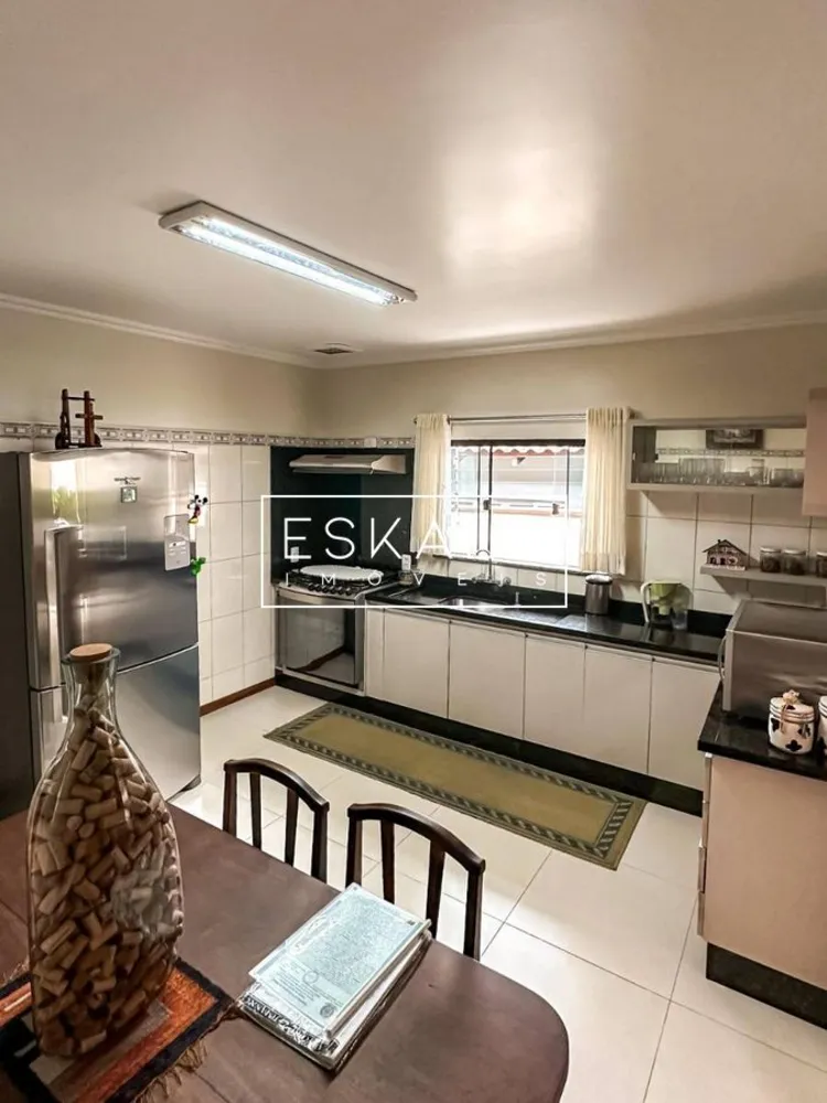 Casa, 3 quartos, 175 m² - Foto 3