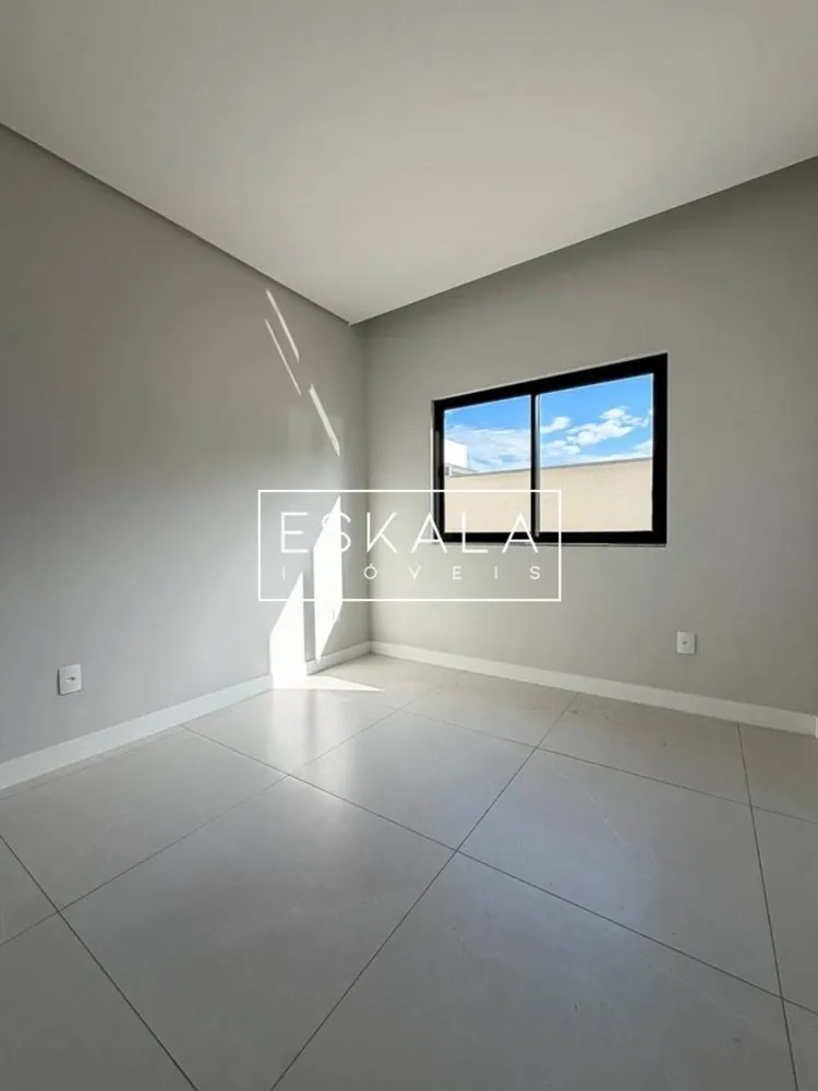Casa, 3 quartos, 156 m² - Foto 2