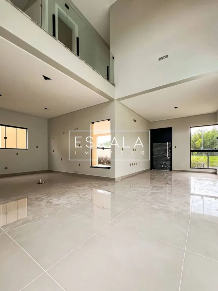 Casa, 3 quartos, 269 m² - Foto 2