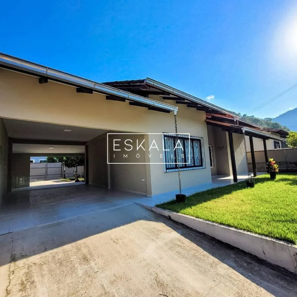 Casa, 3 quartos, 178 m² - Foto 1