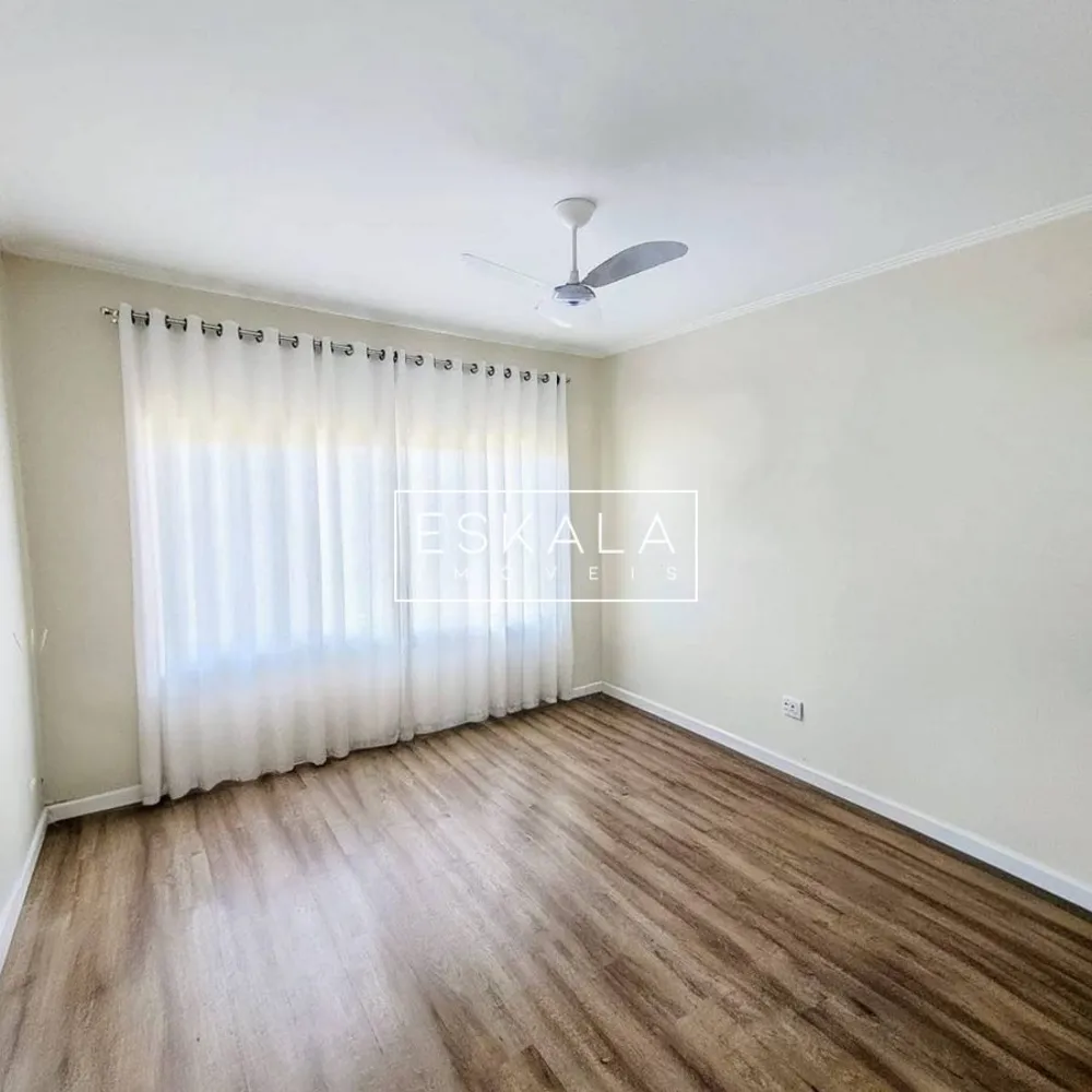 Casa, 3 quartos, 178 m² - Foto 4