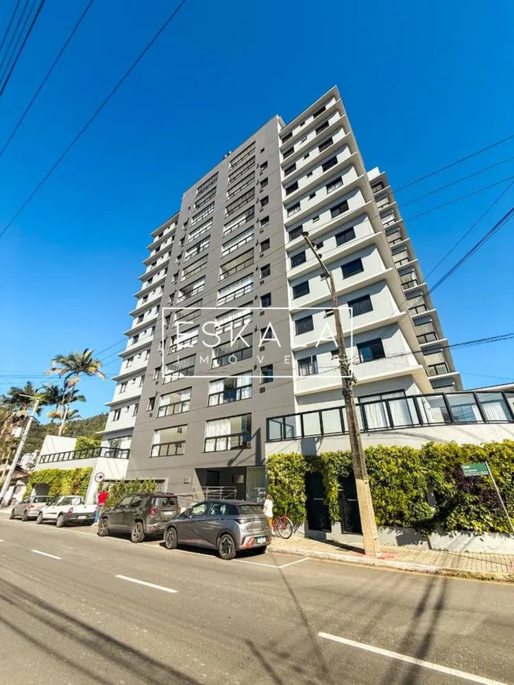 Apartamento, 3 quartos, 131 m² - Foto 1