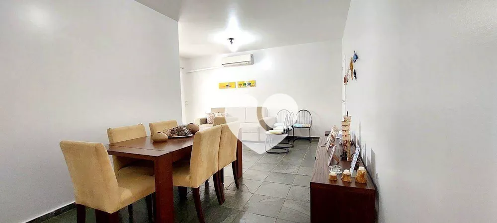 Apartamento à venda com 3 quartos, 120m² - Foto 2