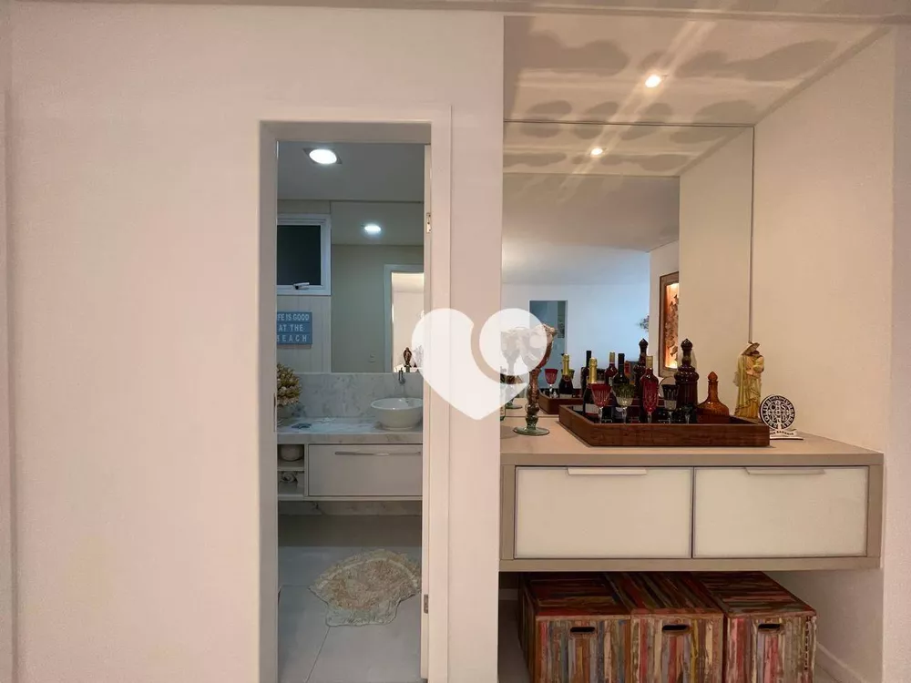 Apartamento à venda com 3 quartos, 105m² - Foto 3