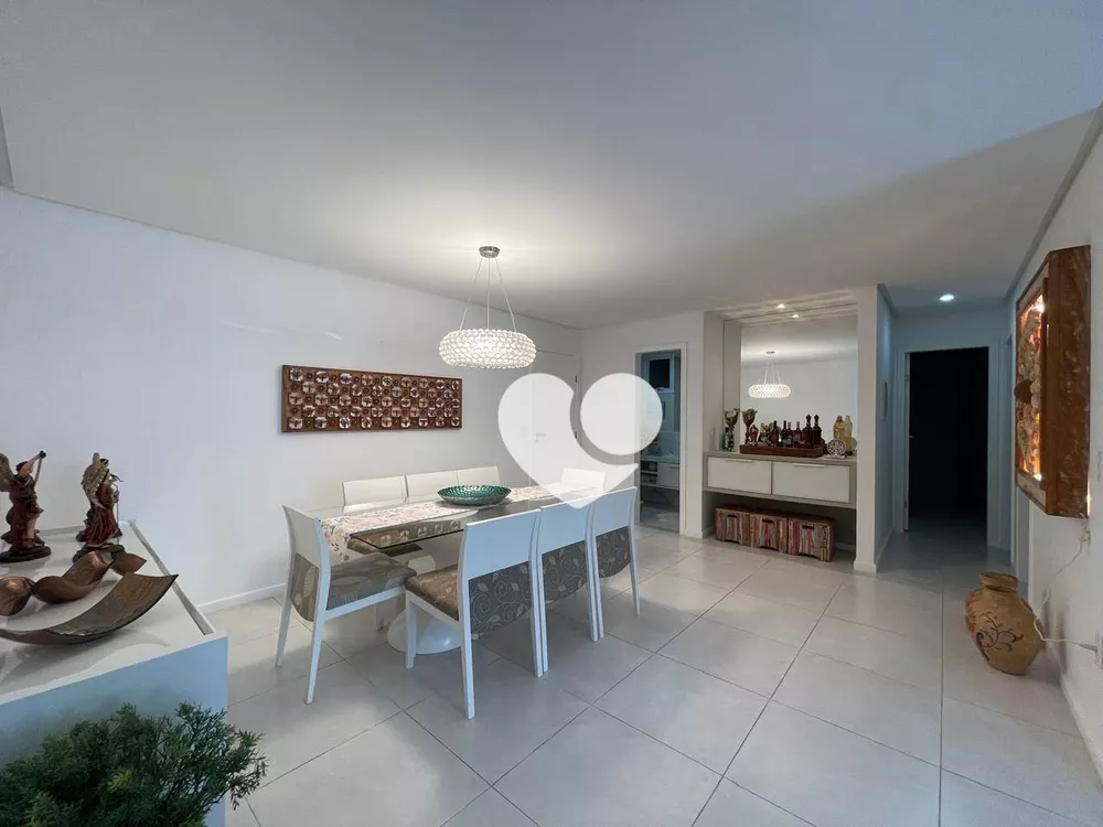 Apartamento à venda com 3 quartos, 105m² - Foto 10