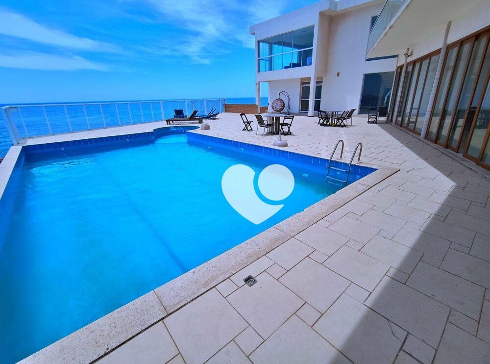 Casa à venda com 9 quartos, 850m² - Foto 1