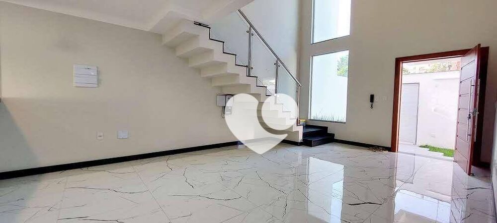 Casa à venda com 4 quartos, 260m² - Foto 3