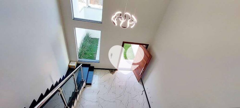 Casa à venda com 4 quartos, 260m² - Foto 4