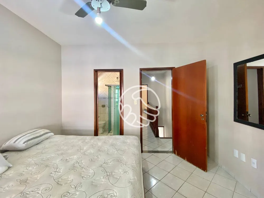Casa, 4 quartos, 220 m² - Foto 14