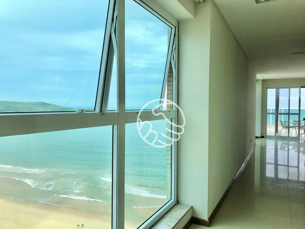 Cobertura, 3 quartos, 270 m² - Foto 1