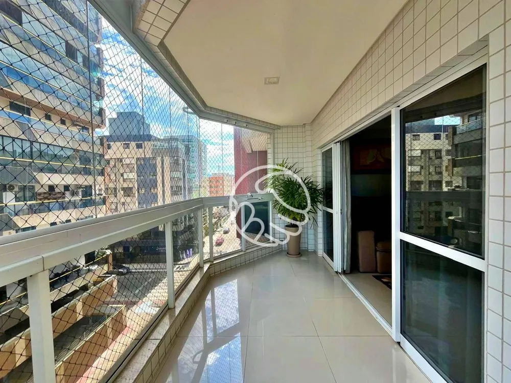 Apartamento, 3 quartos, 256 m² - Foto 1