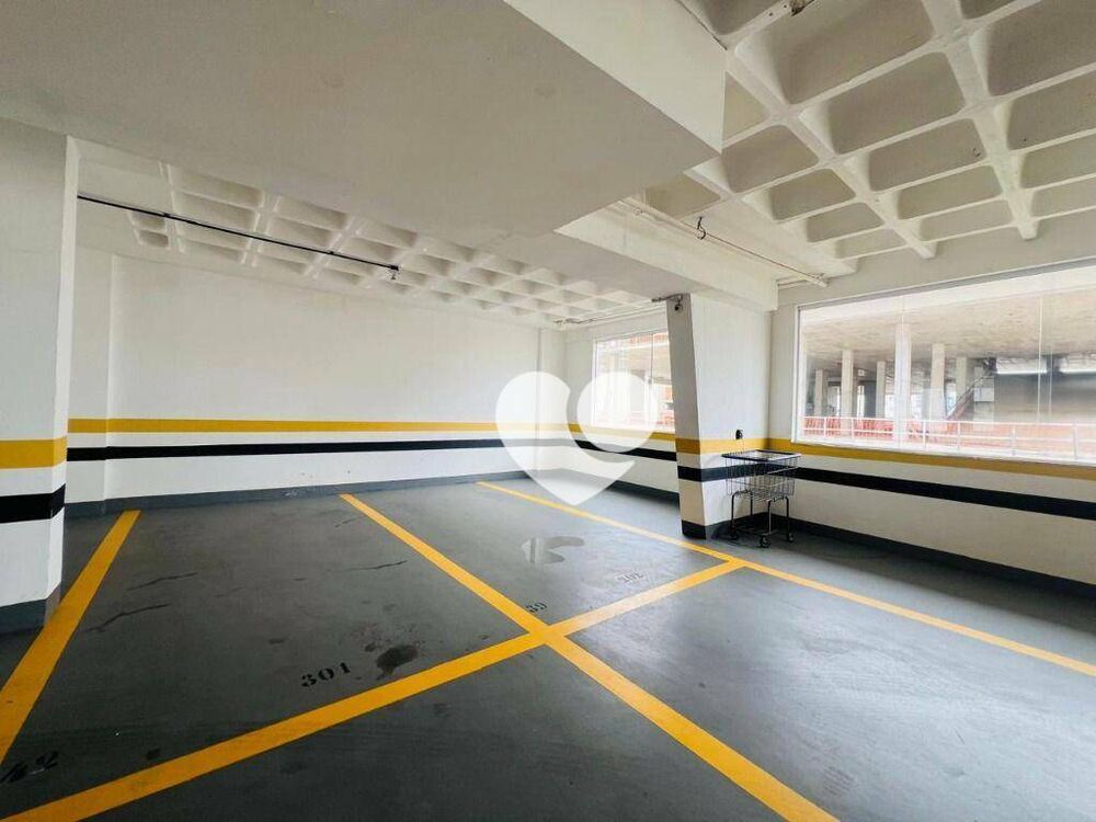 Apartamento à venda com 3 quartos, 135m² - Foto 20