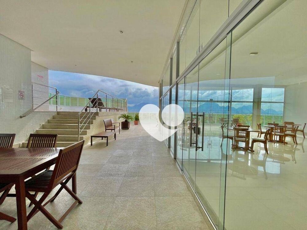 Apartamento à venda com 3 quartos, 135m² - Foto 19