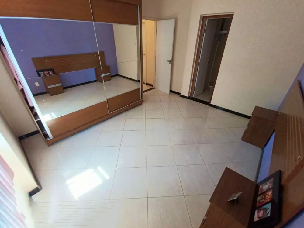 Cobertura à venda com 3 quartos, 235m² - Foto 4