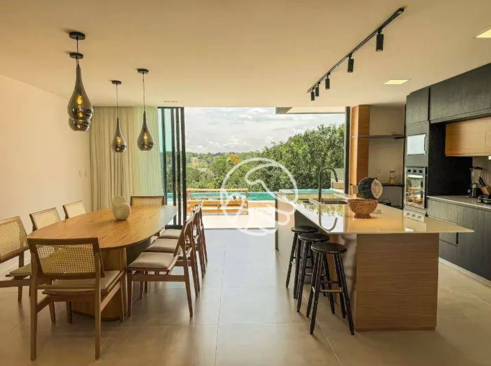 Casa, 3 quartos, 370 m² - Foto 1