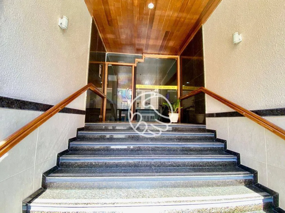 Apartamento, 3 quartos, 140 m² - Foto 2