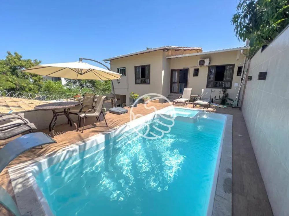 Casa, 4 quartos, 324 m² - Foto 2