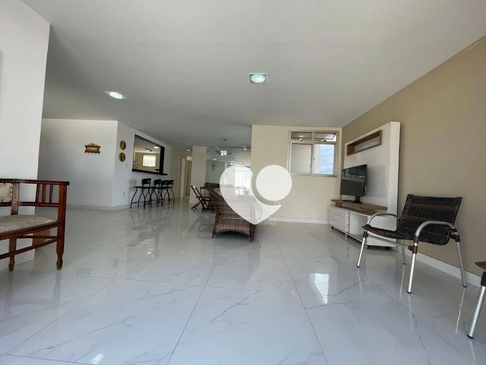 Cobertura, 3 quartos, 216 m² - Foto 8