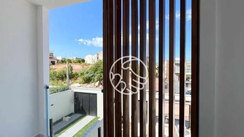 Casa, 3 quartos, 210 m² - Foto 1