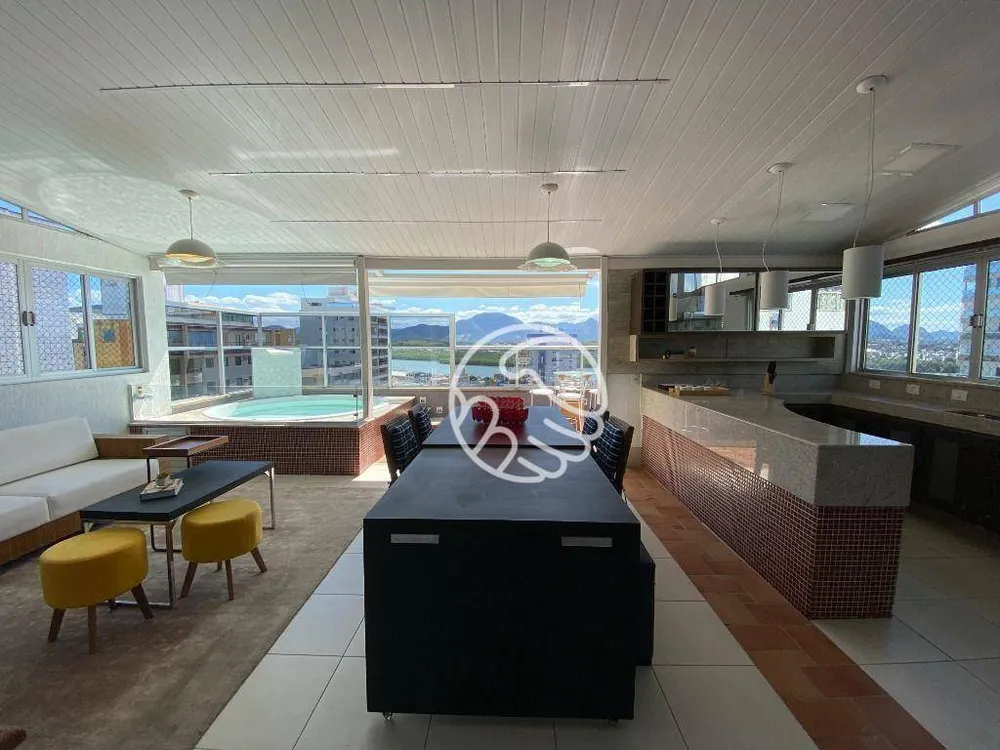 Cobertura, 3 quartos, 187 m² - Foto 1